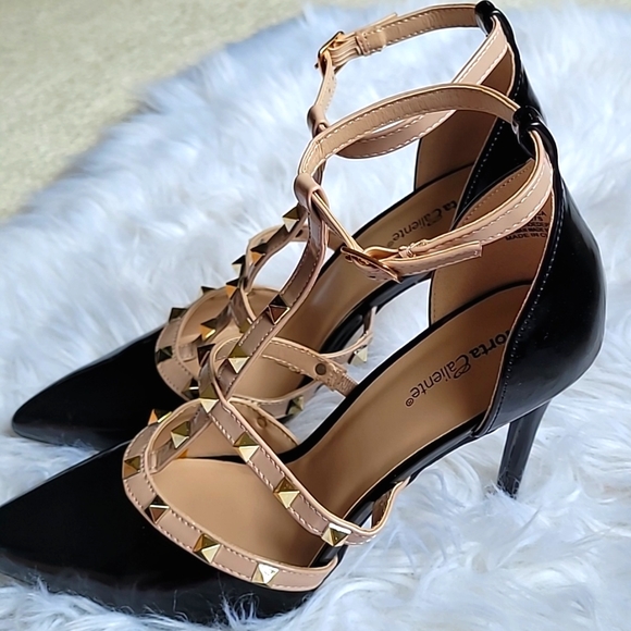 Torta Caliente Strappy Studded Stilettos Black Patent Nude Size 9 - Picture 2 of 8